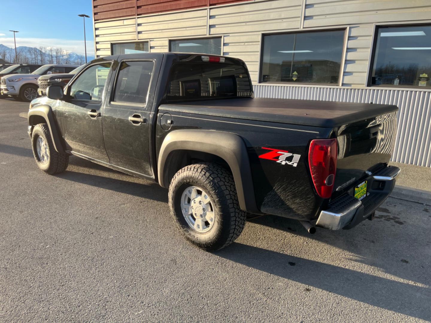 2006 Black /Black Chevrolet Colorado LT1 Crew Cab 4WD (1GCDT136268) with an 3.5L L5 DOHC 20V engine, 4-Speed Automatic Overdrive transmission, located at 1960 Industrial Drive, Wasilla, 99654, (907) 274-2277, 61.573475, -149.400146 - Photo#2